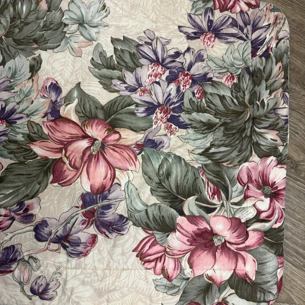Set 2 Vintage CROSCILL Home Fashion Floral Pillow Cases Standard
